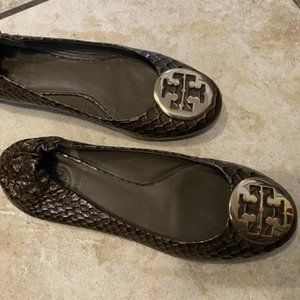 Tory Burch flats in patent brown snake print